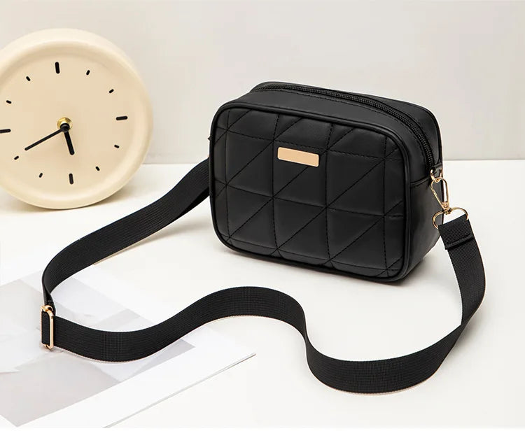 Triangular rhombic embroidered camera bag 2024 trendy fashion simple solid sequins large-capacity shoulder crossbody bag